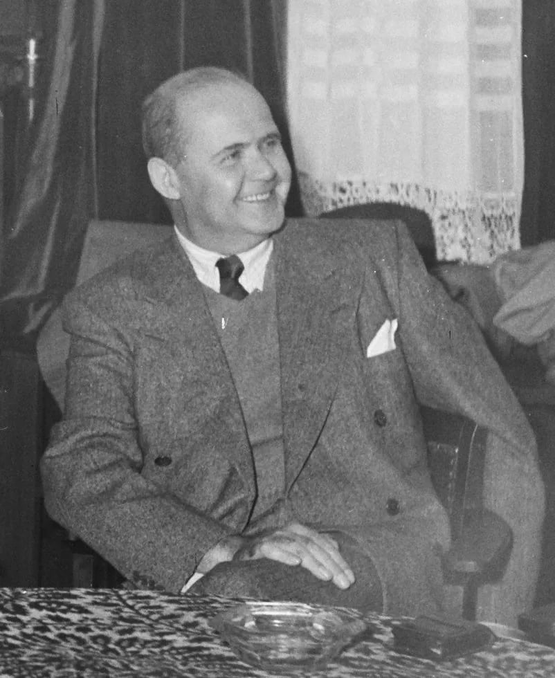 Portrait of Alexander Loudon (1892–1953) – memorial page