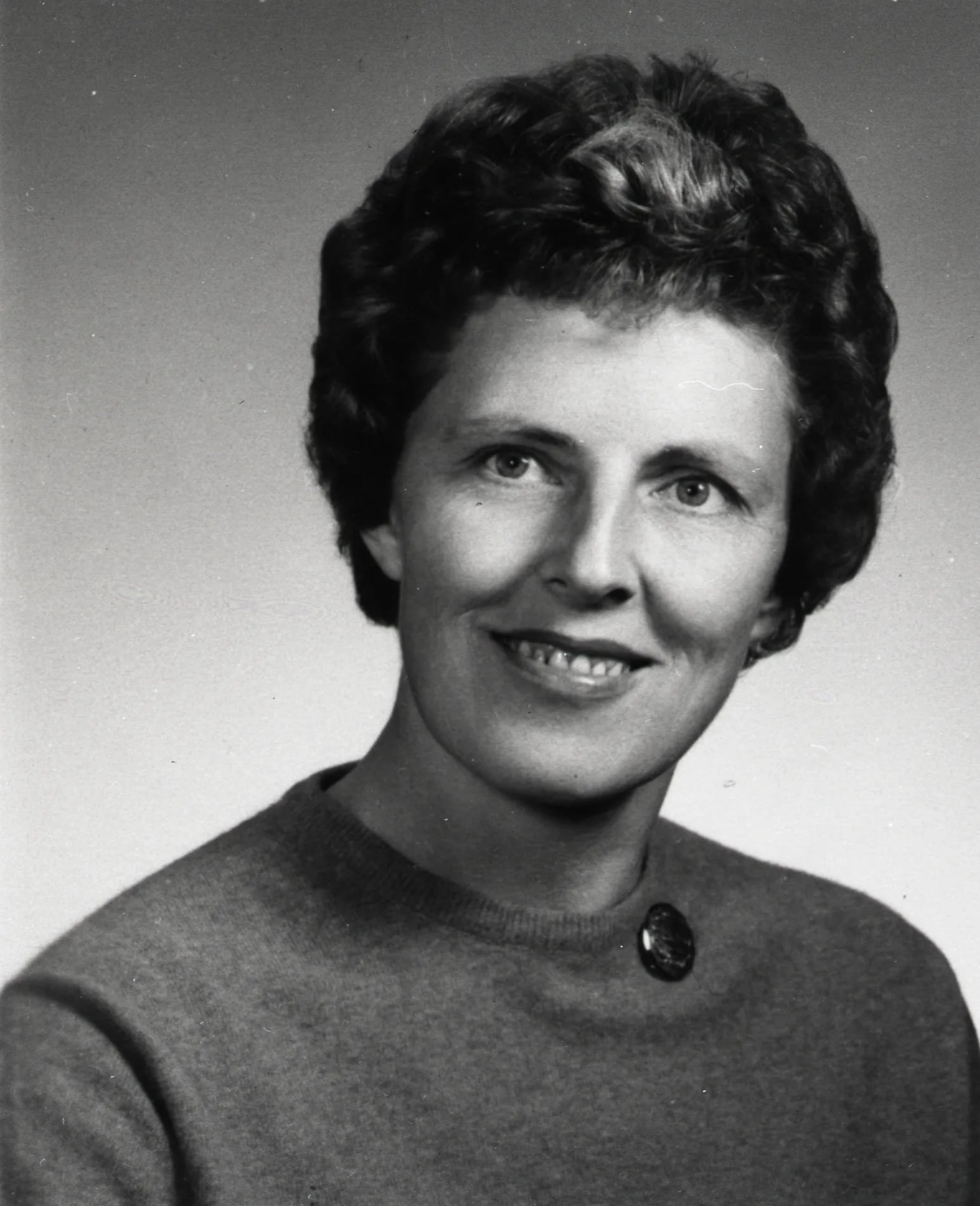 Portrait of Laurie Mabry (1929–2015) – memorial page