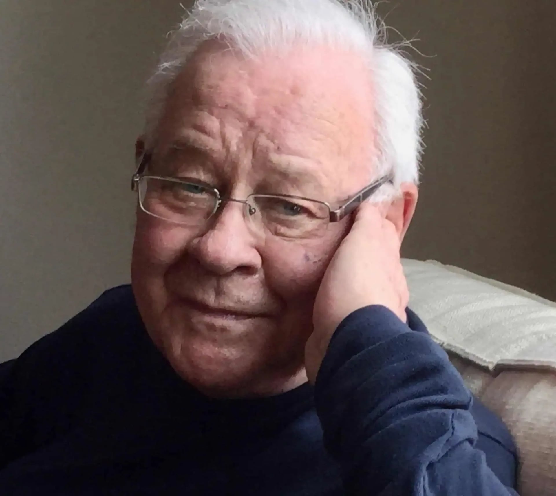 Portrait of Harry Bruce (1934–2024) – memorial page