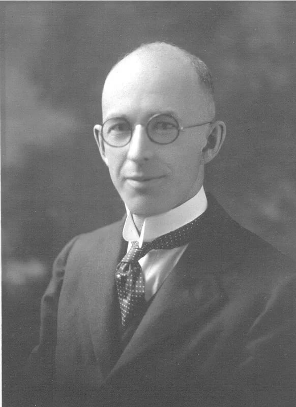 Porträt von Alexander Murray MacKay (1886–1983) – Gedenkseite