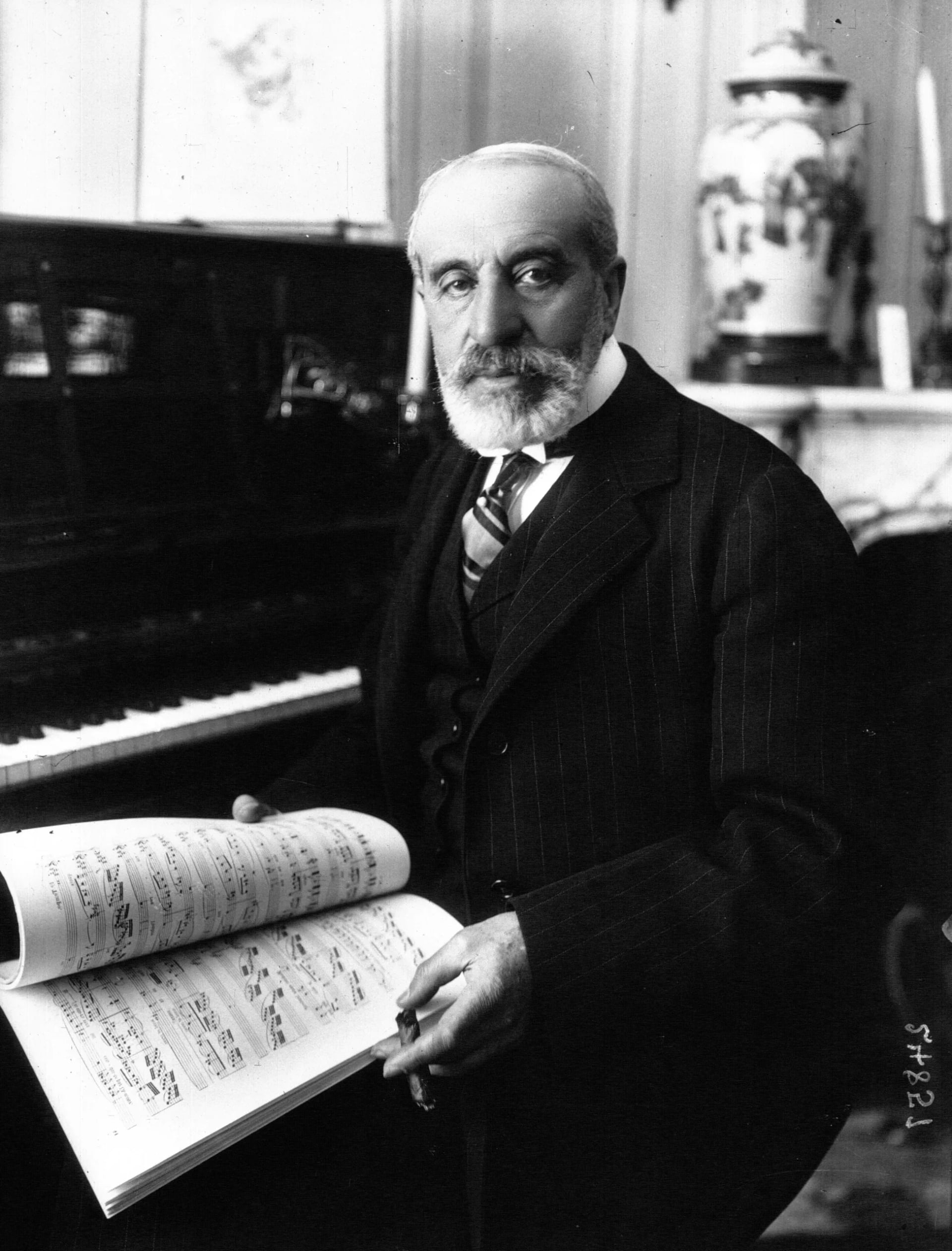 Porträt von Henri Deutsch de la Meurthe (1846–1919) – Gedenkseite