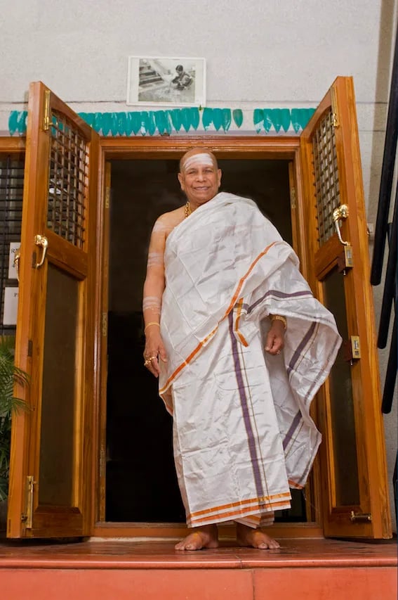 Porträt von K. Pattabhi Jois (1915–2009) – Gedenkseite