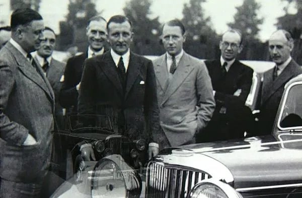 Portrait of William Lyons (1901–1985) – memorial page