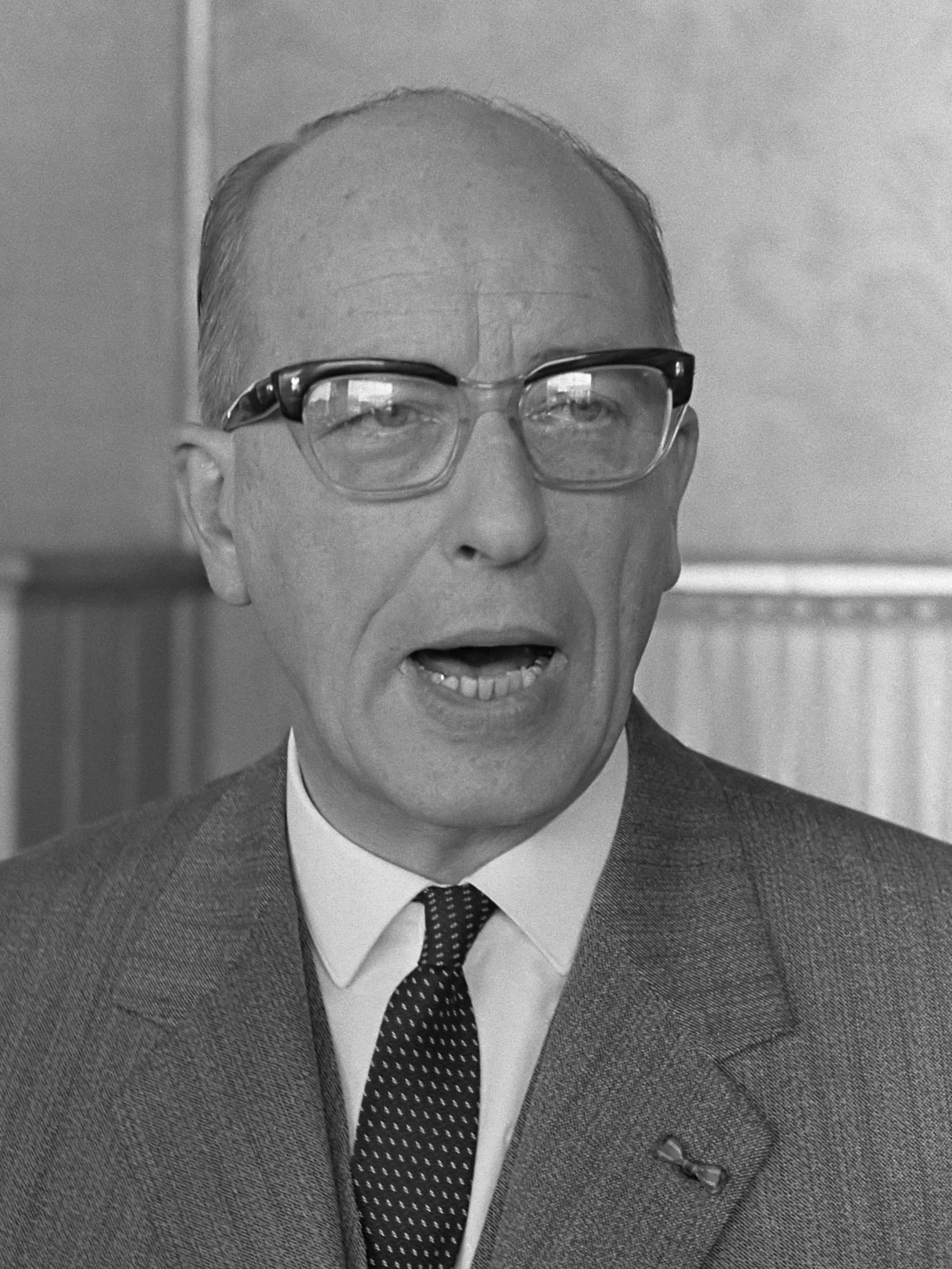 Portrait of Theo de Graaf (1912–1983) – memorial page