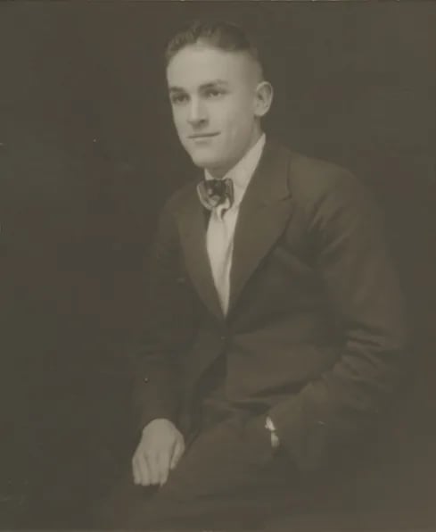 Portrait of Frank Elliot Cork (1911–1993) – memorial page