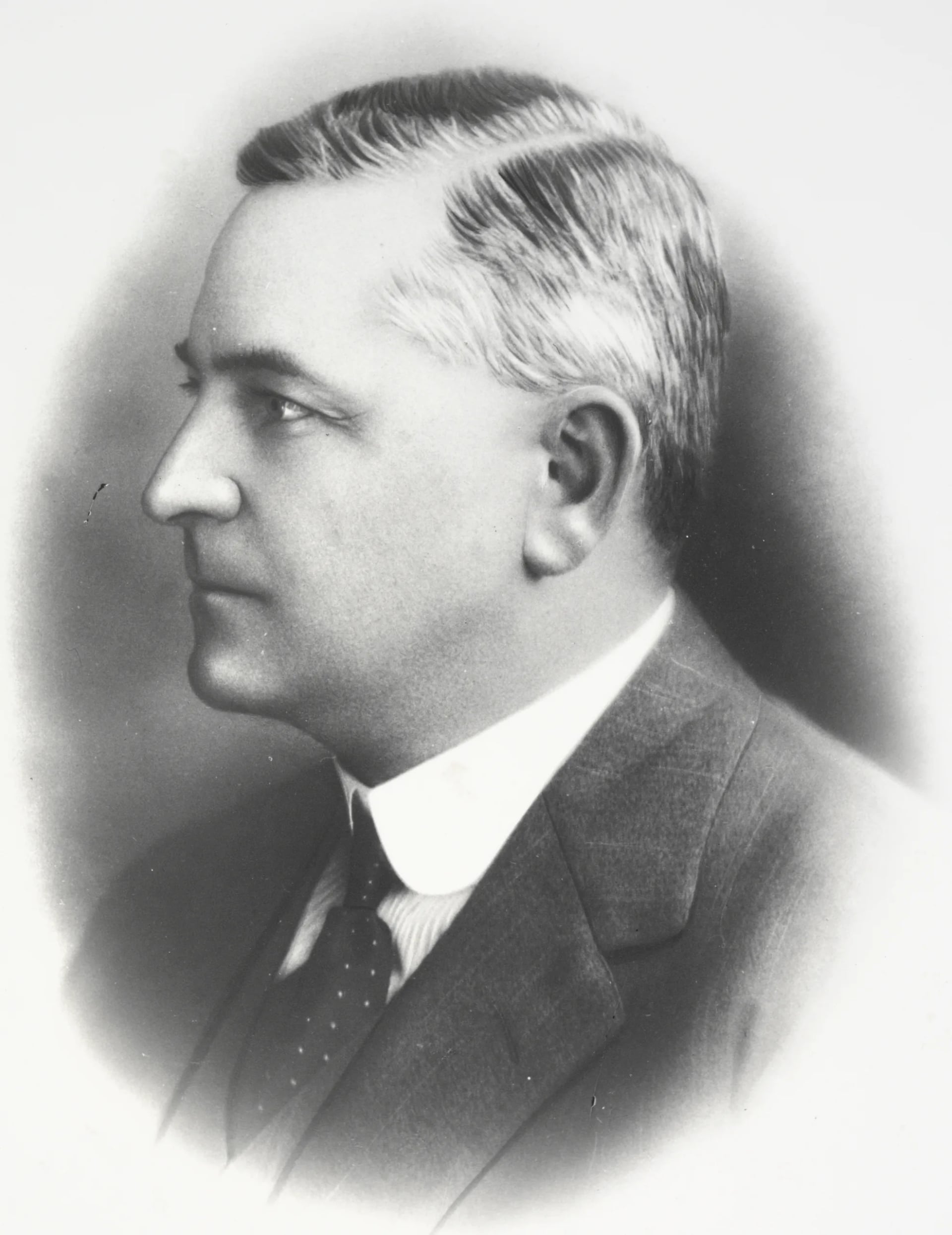 Porträt von Eric Spooner (1891–1952) – Gedenkseite