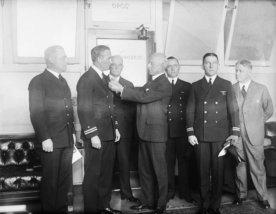 Porträt von Harold June (1895–1962) – Gedenkseite