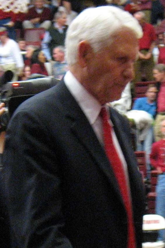 Portrait of Lute Olson (1934–2020) – memorial page