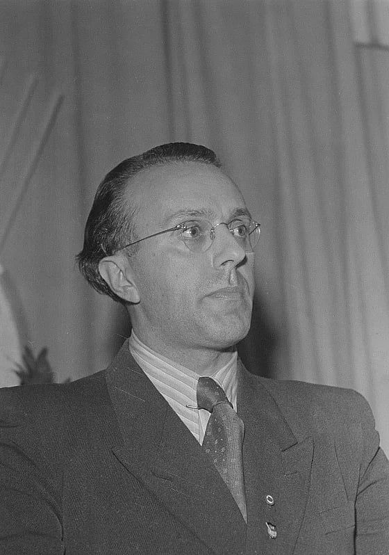Portrait of Erich Uhlich (1915–2007) – memorial page