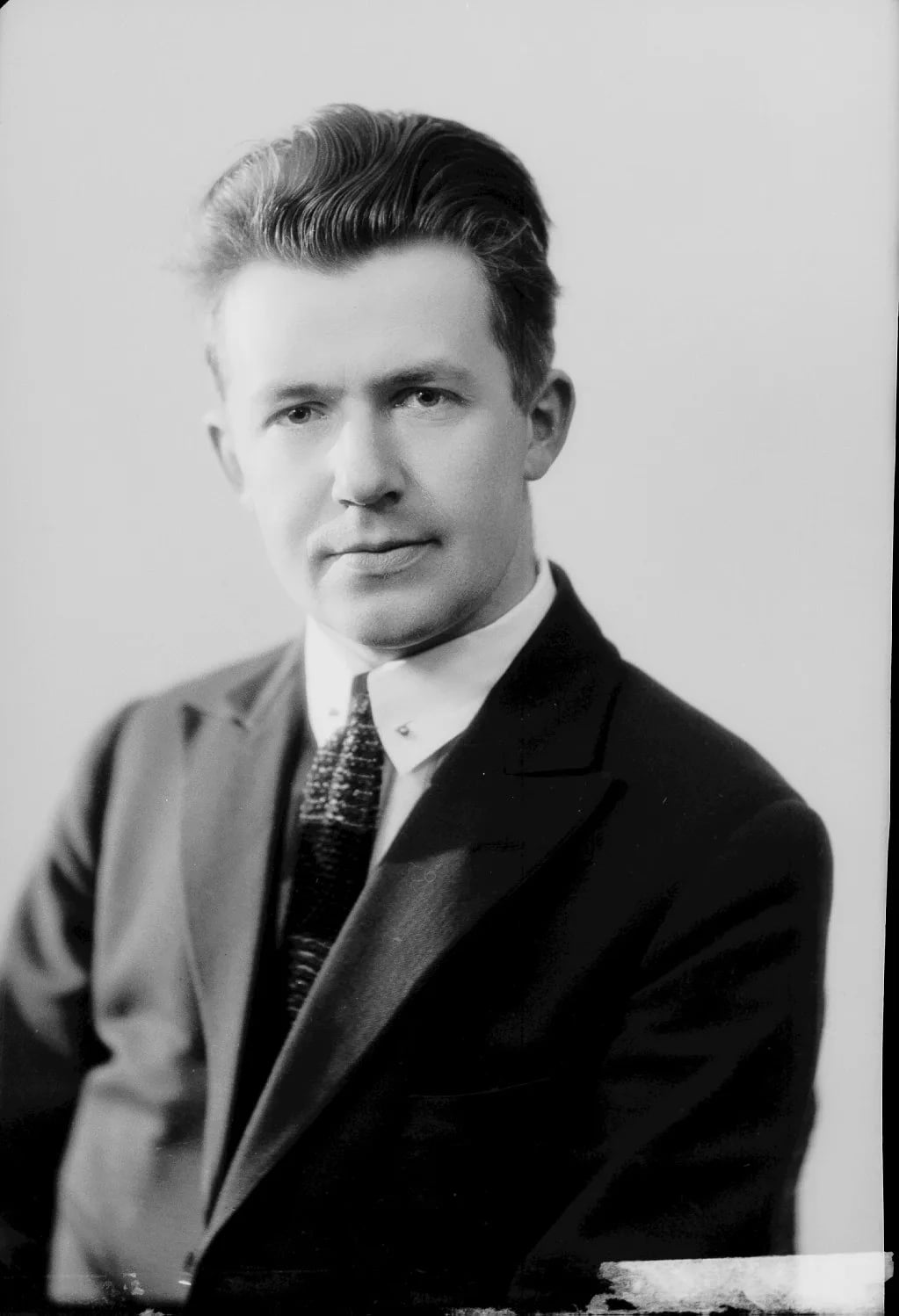 Porträt von Nils Holter (1899–1995) – Gedenkseite