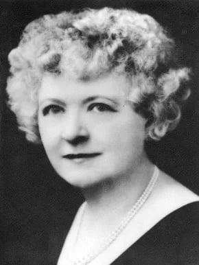 Portrait of Lily Strickland (1884–1958) – memorial page