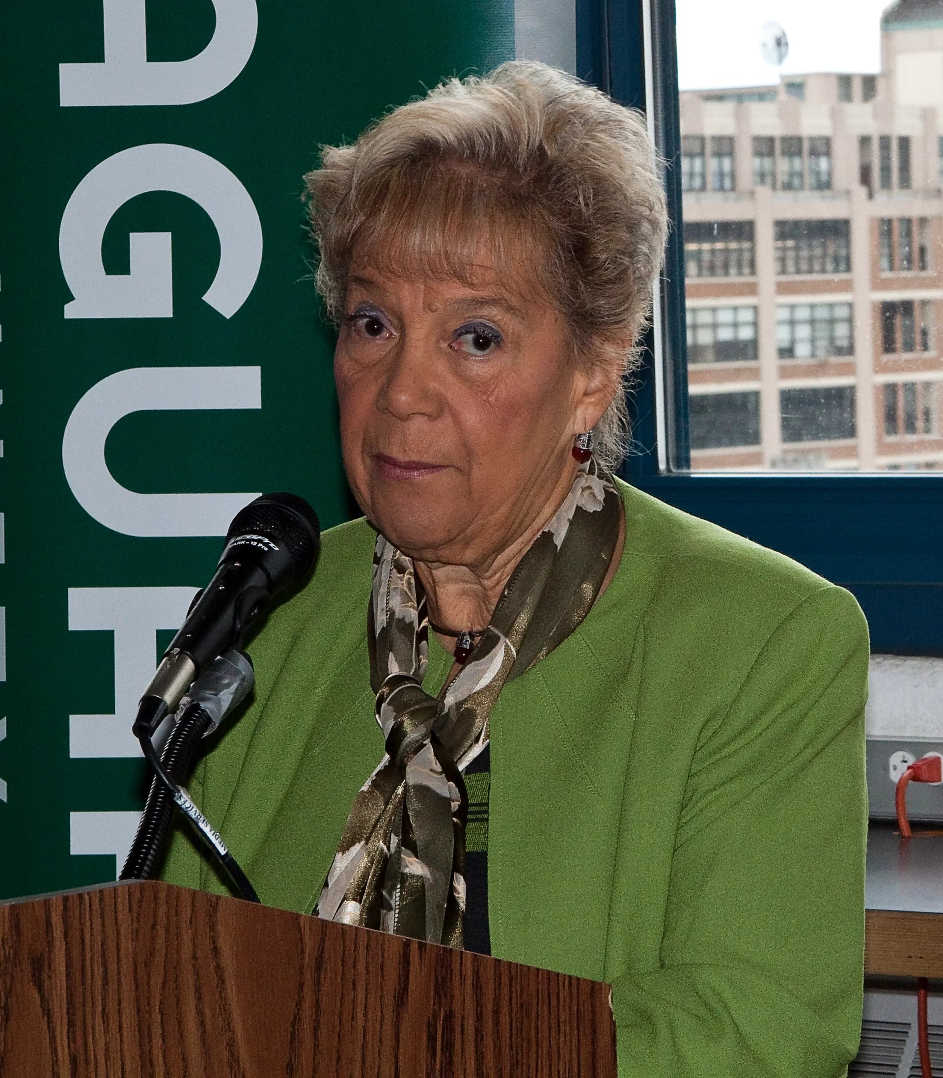 Porträt von Helen Marshall (1929–2017) – Gedenkseite
