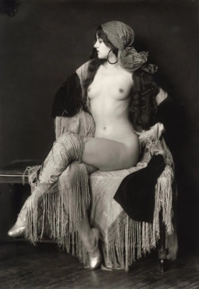 Porträt von Virginia Biddle (1910–2003) – Gedenkseite