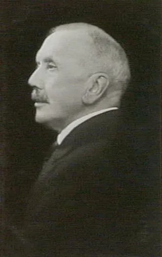 Portrait of Ernest Clark (1864–1951) – memorial page