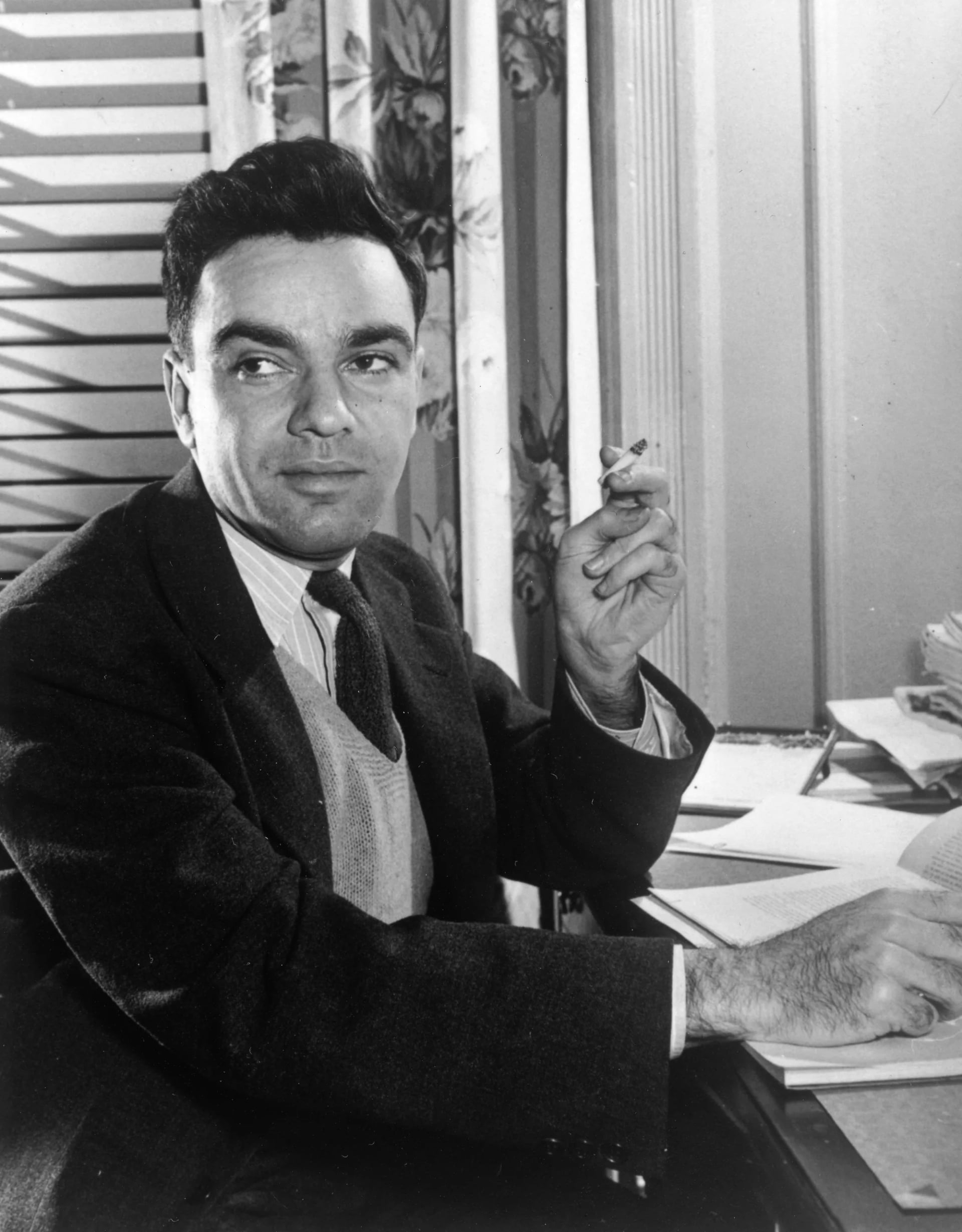 Portrait of Martin Kamen (1913–2002) – memorial page