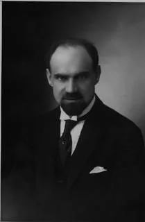 Porträt von Ernestas Galvanauskas (1882–1967) – Gedenkseite