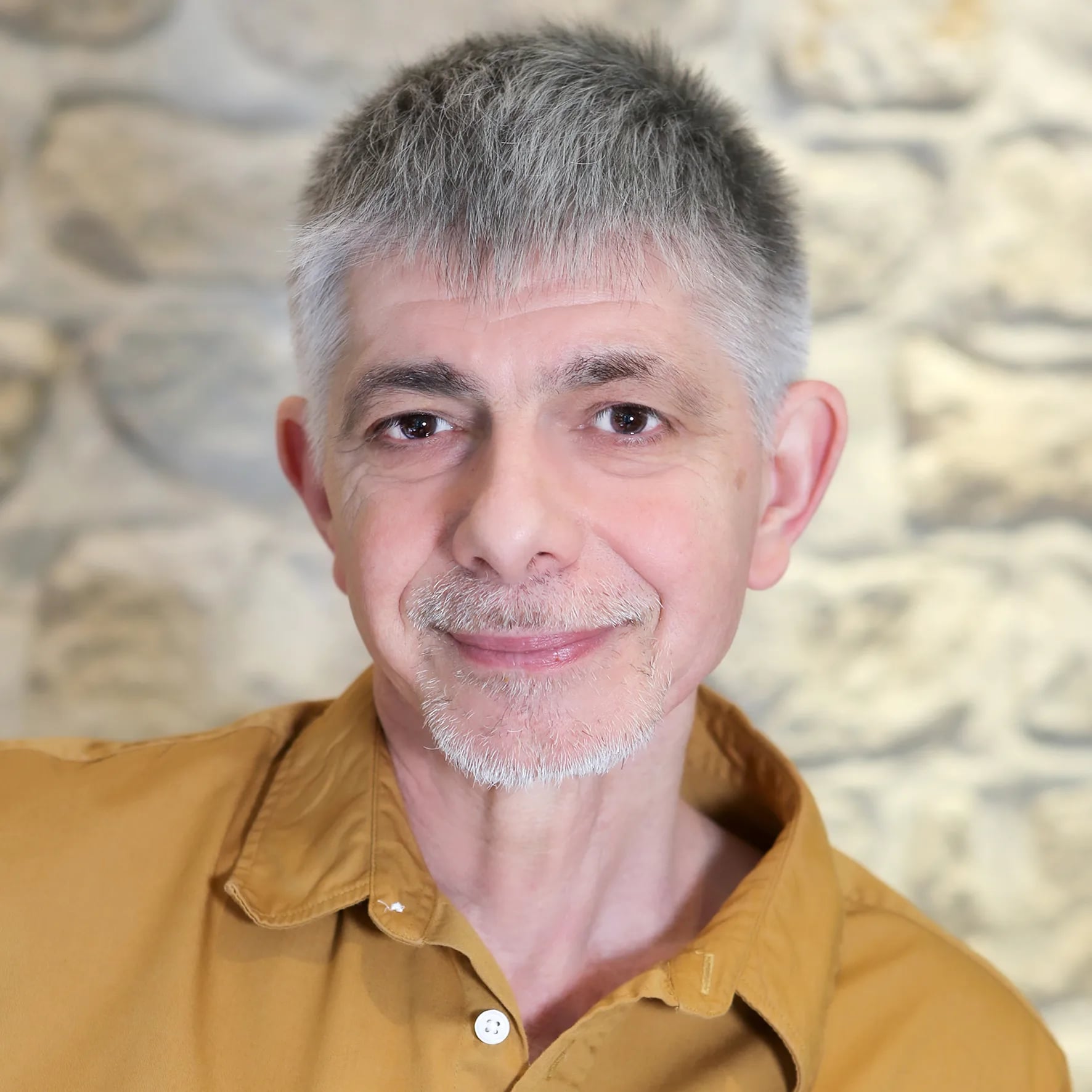 Porträt von René-Marc Guedj (1963–2025) – Gedenkseite