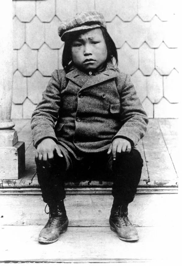 Portrait of Minik Wallace (1890–1918) – memorial page