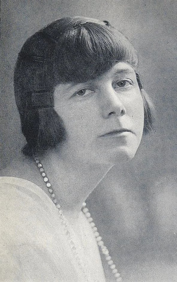 Portrait of Nell Walden (1887–1975) – memorial page