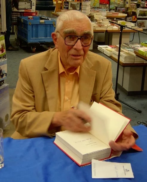 Portrait of Ernst Schumacher (1921–2012) – memorial page