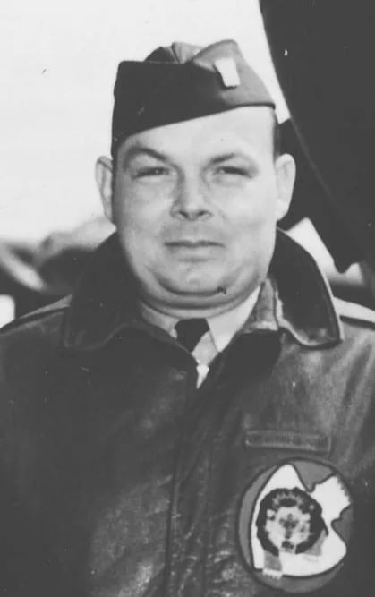 Porträt von Edgar E. McElroy (1912–2003) – Gedenkseite
