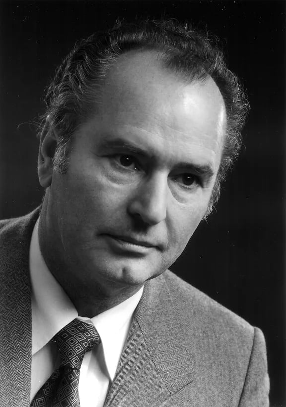 Portrait of Erwin Roth (1926–1998) – memorial page