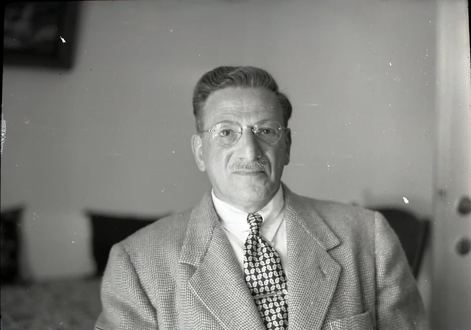 Portrait of Julius Moses Rogoff (1884–1966) – memorial page
