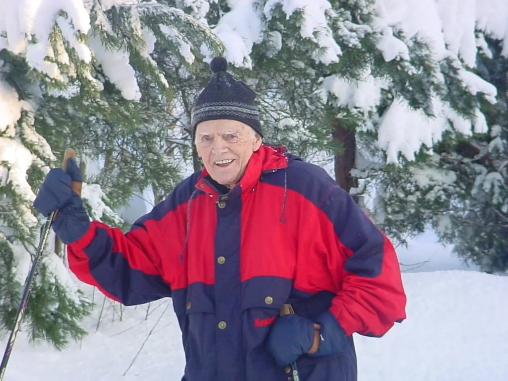 Porträt von Kåre Kristiansen (1920–2005) – Gedenkseite