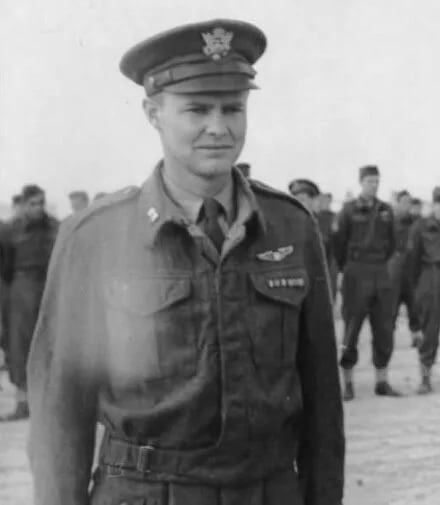 Portrait of Ramsay D. Potts (1916–2006) – memorial page