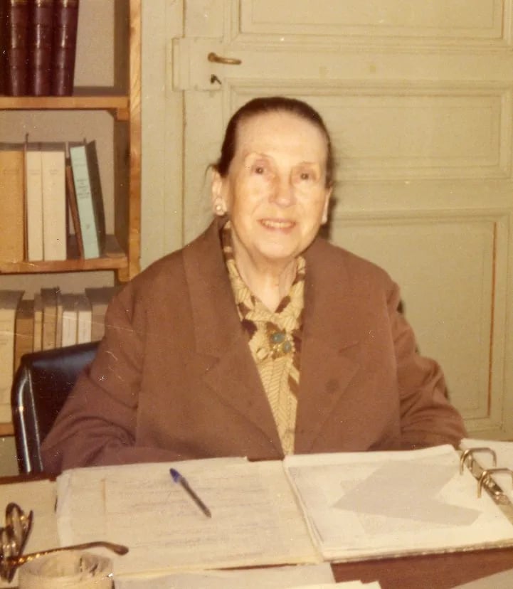 Porträt von Eugénie Droz (1893–1976) – Gedenkseite