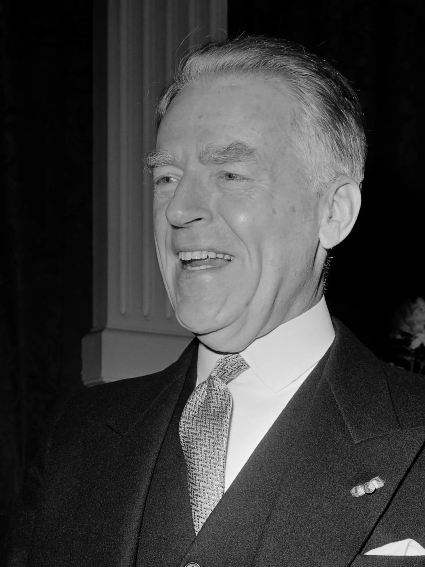Portrait of Marius Holtrop (1902–1988) – memorial page