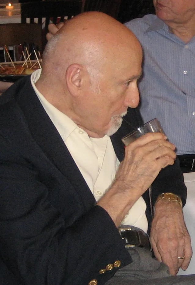 Porträt von George Avakian (1919–2017) – Gedenkseite