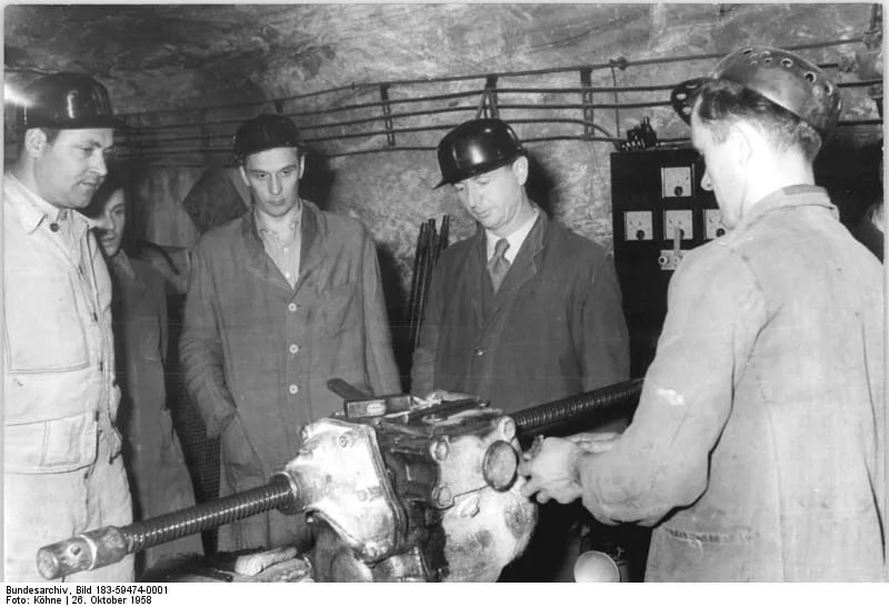 Portrait of Otto Funke (1915–1997) – memorial page