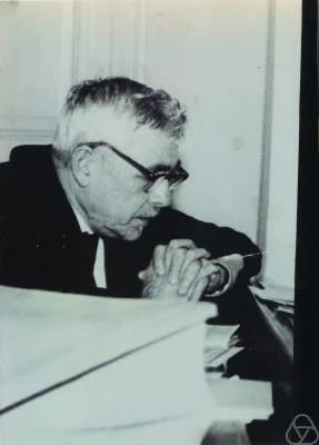 Portrait of Naum Iljitsch Achijeser (1901–1980) – memorial page