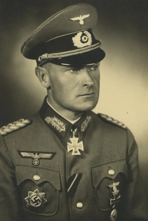 Porträt von Heinrich-Anton Deboi (1893–1955) – Gedenkseite