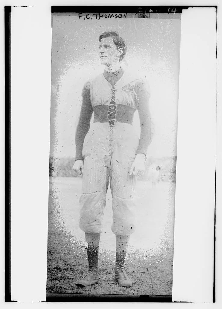 Portrait of Fred Thomson (1890–1928) – memorial page