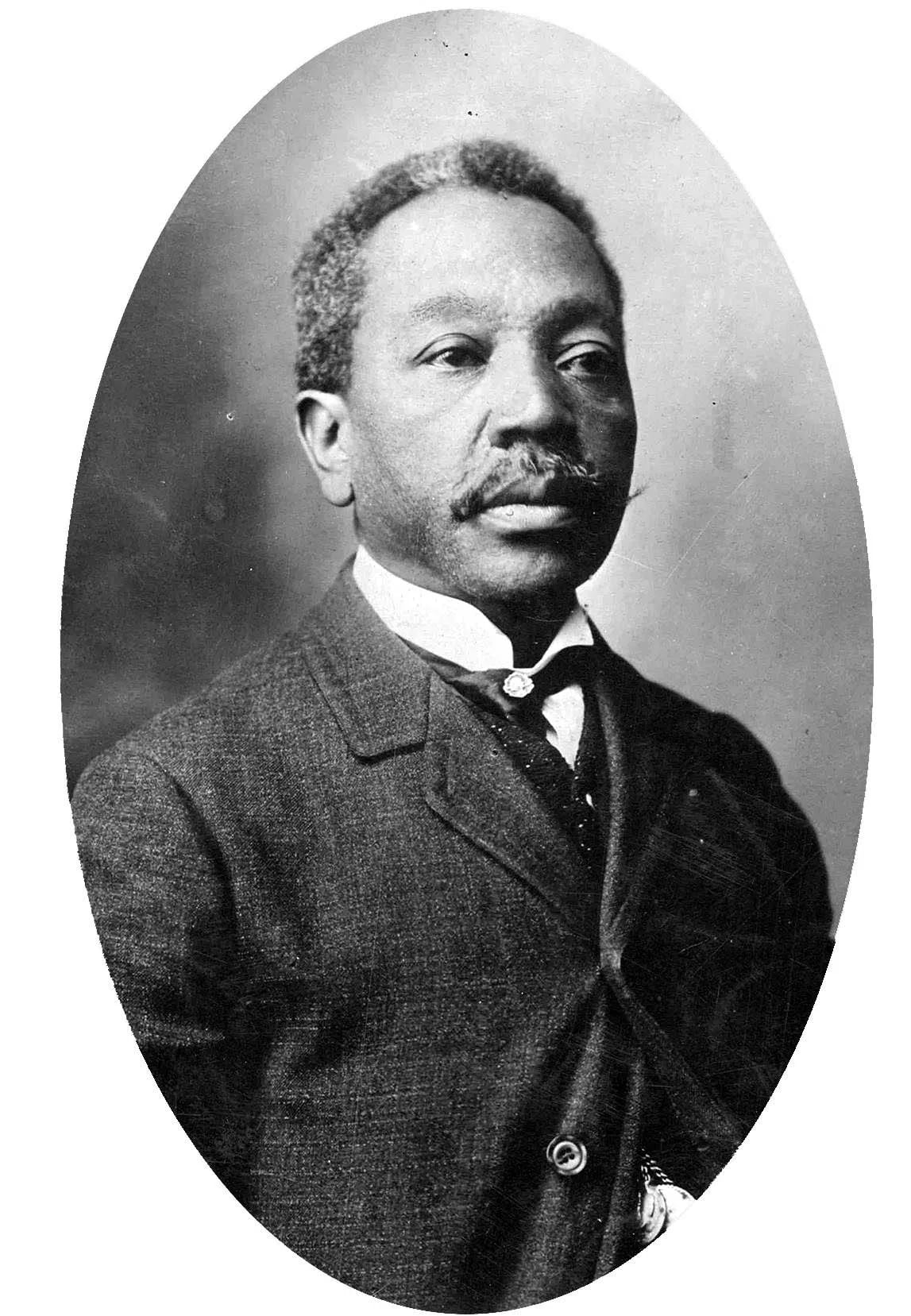 Portrait of Gabino Ezeiza (1858–1916) – memorial page