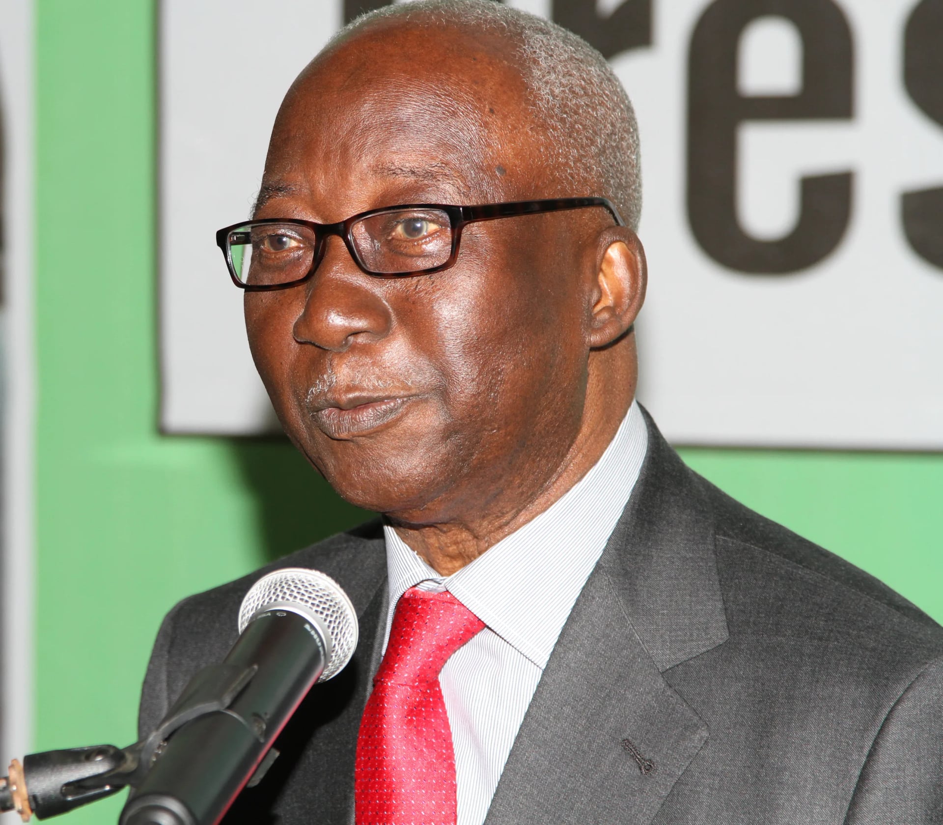 Porträt von Seydou Diarra (1933–2020) – Gedenkseite