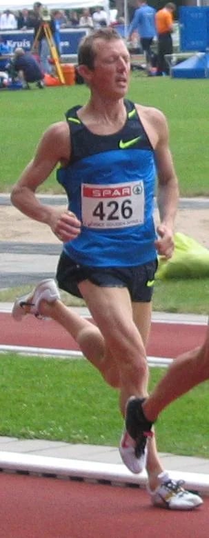 Portrait of Tom Compernolle (1975–2008) – memorial page