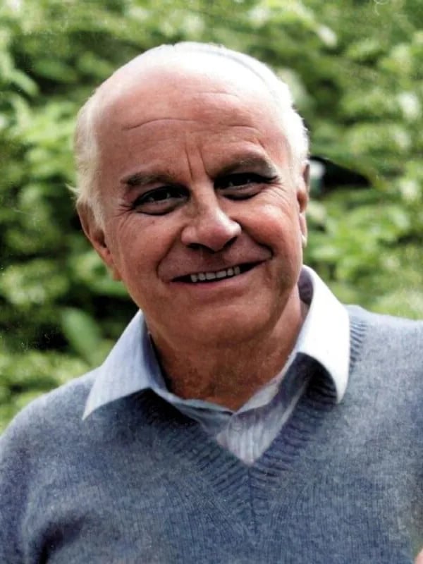 Portrait of Loris Malaguzzi (1920–1994) – memorial page