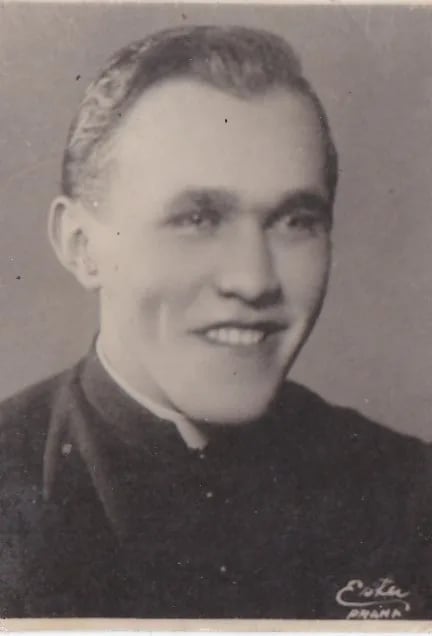 Portrait of František Krutílek (1911–1996) – memorial page