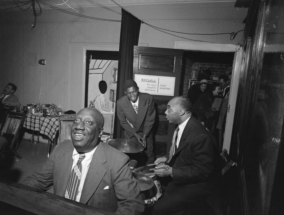 Portrait of Fess Williams (1894–1975) – memorial page
