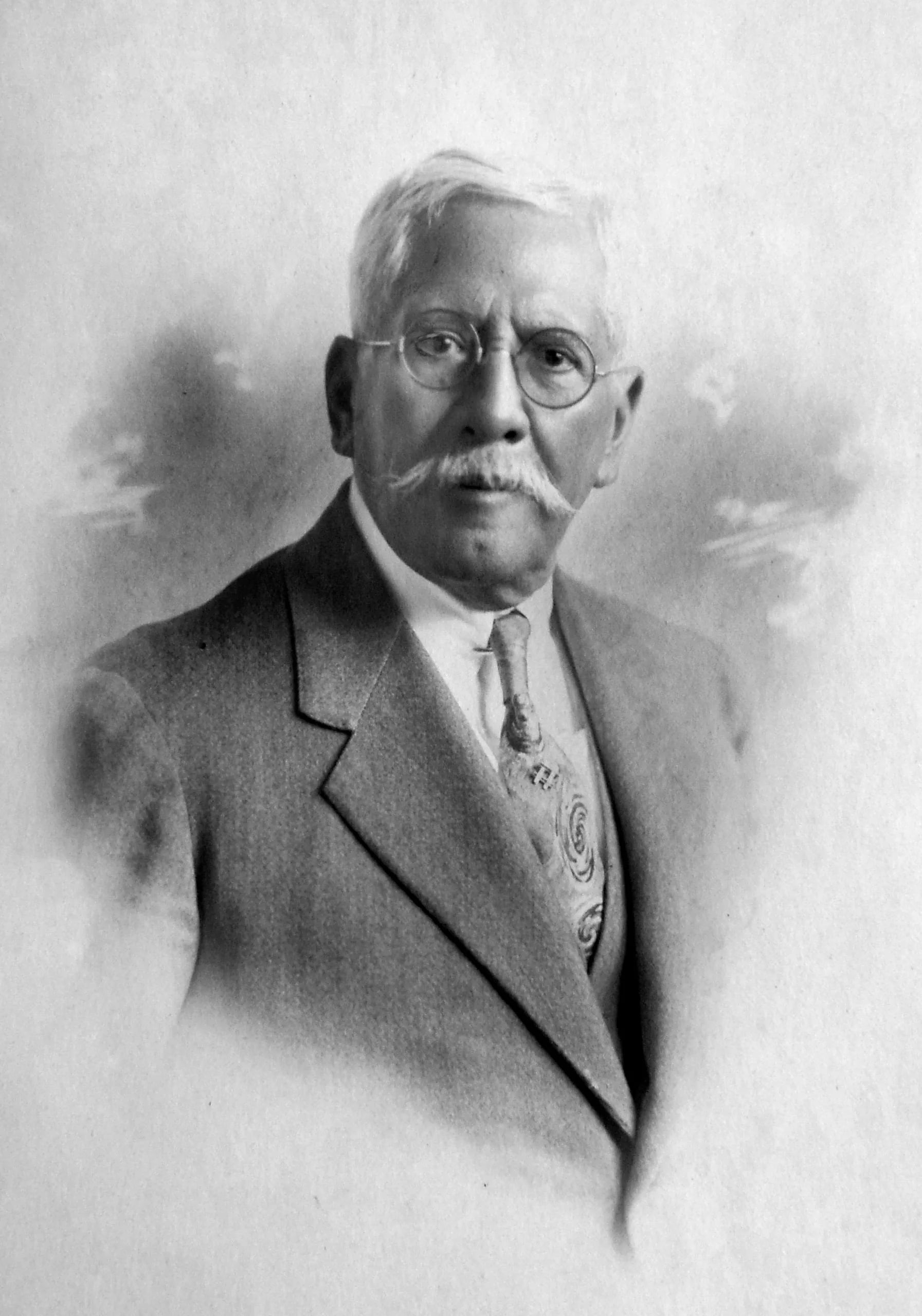 Portrait of José Natividad Macías (1857–1948) – memorial page
