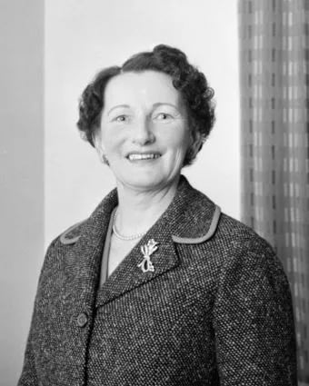 Porträt von Ethel McMillan (1904–1987) – Gedenkseite