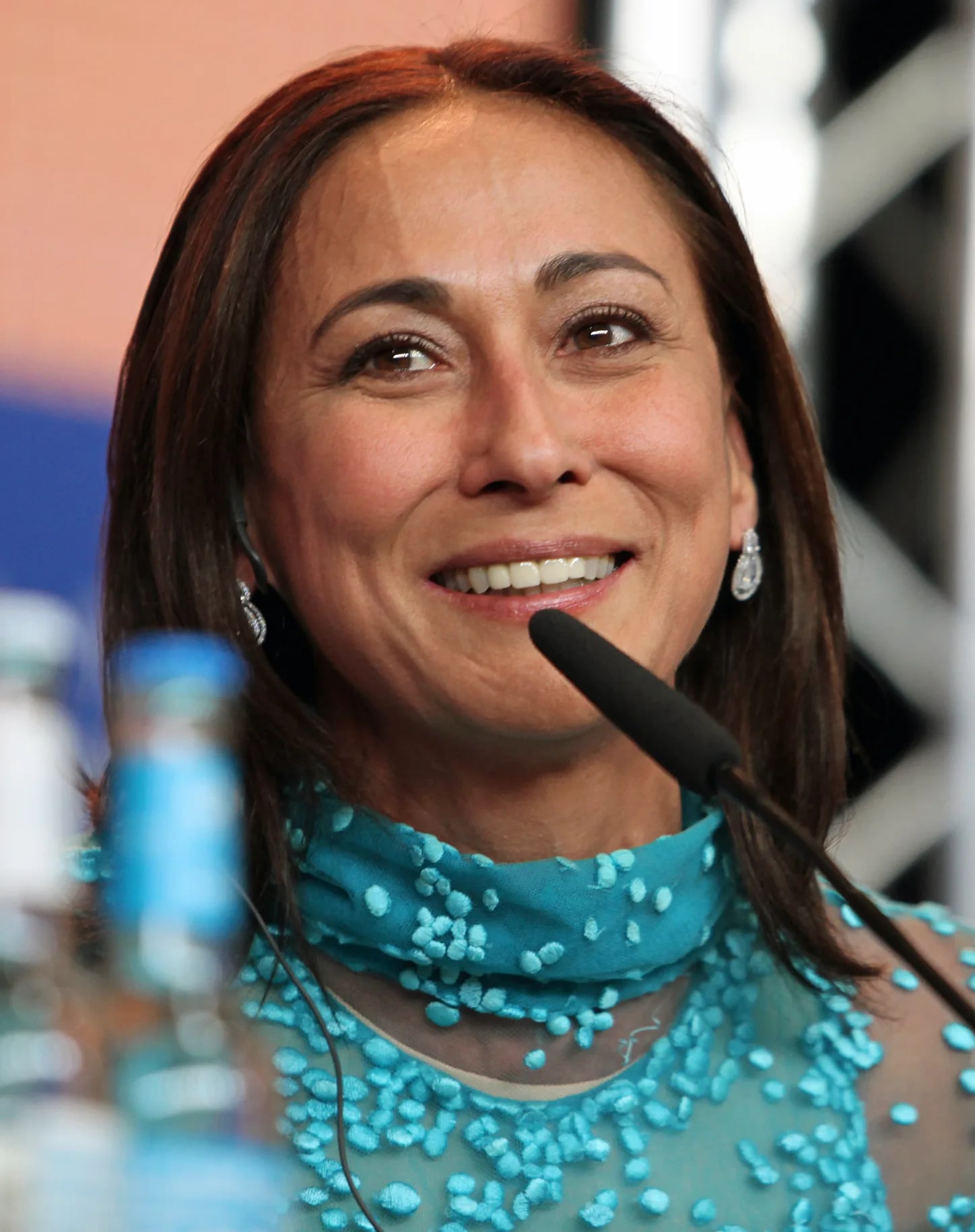 Porträt von Cherie Gil (1963–2022) – Gedenkseite