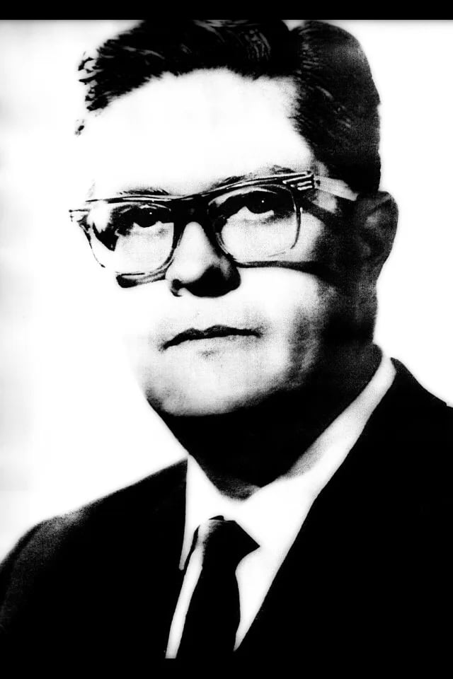 Portrait of Guillermo González Camarena (1917–1965) – memorial page