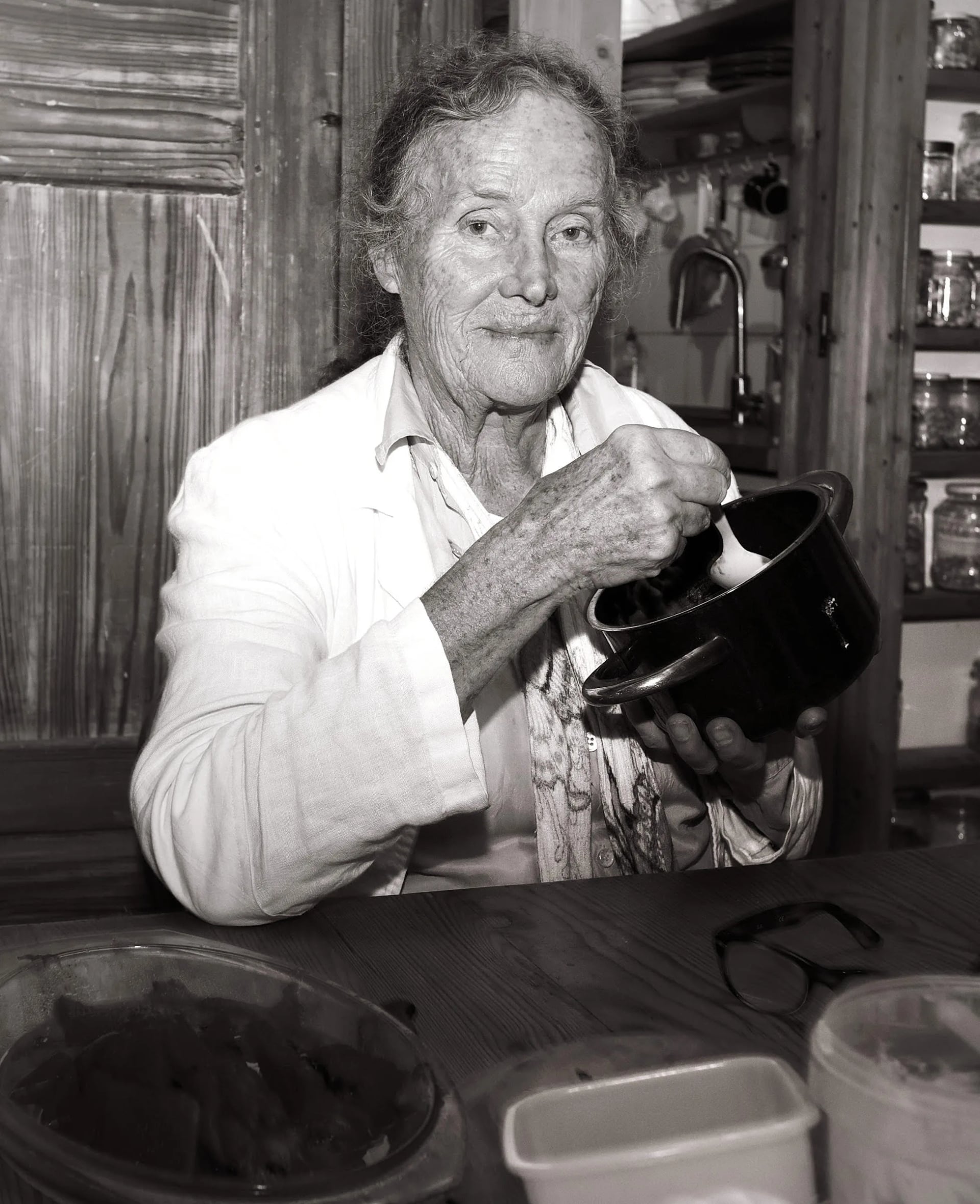 Portrait of Mary Bauermeister (1934–2023) – memorial page