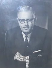 Portrait of Floyd Hicks (1915–1992) – memorial page