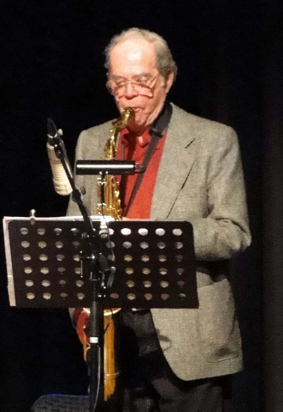 Porträt von Joki Freund (1926–2012) – Gedenkseite