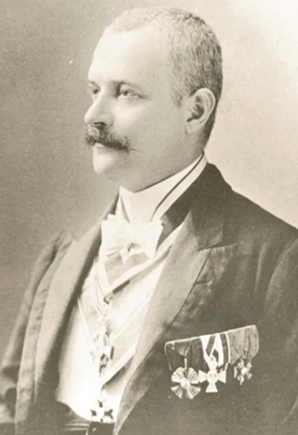Portrait of Fritz Noetling (1857–1928) – memorial page